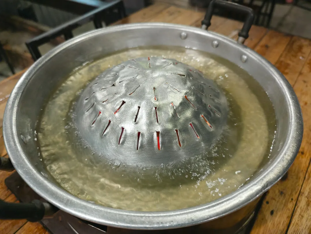 面部年轻化方案怎么选:手术提升与皮肤美容技术对比分析